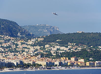 approche, Nice, vieille ville, plage, Monaco, Hausberg, aéroport le plus pratique