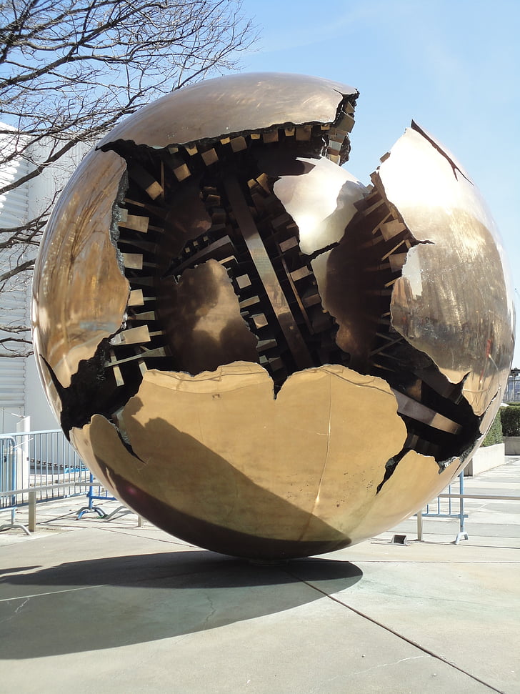 spomenik, sfera, UN-a, New york