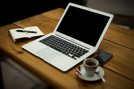 mājas birojam, darbstaciju, biroja, uzņēmējdarbības, piezīmju grāmatiņas, MacBook air, portatīvā ierīce
