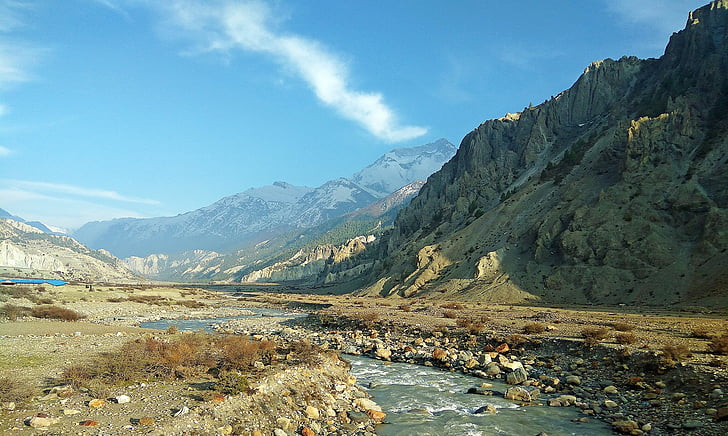 Manang, Nepal-Landschaft, Nepal-Berg, schöne Landschaft, Fluss Gebirge, Berg, Natur
