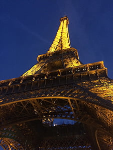 Paris, luar negeri, Menara Eiffel, malam, menyala, pemandangan, perjalanan