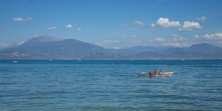 езерото Гарда, Крепост Сирмионе, вода, изглед, живописна, планини, синьо