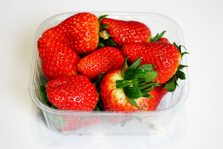 maasikad, maasika kaussi, Armas, punane, maitsev, küps, mahlakas