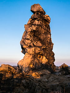 devil's wall, königstein, rock, evening sun, evening light, sandstone rocks, stone formation