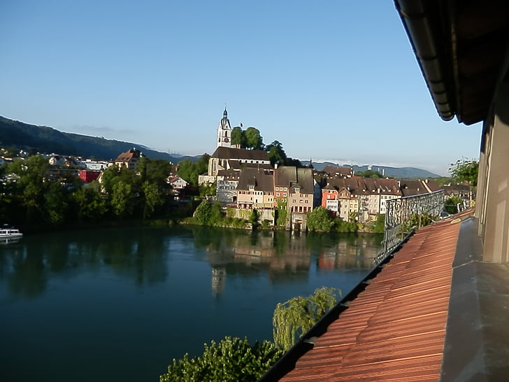 Laufenburg, Rajna, folyó, tükrözés, templom, sorban házak