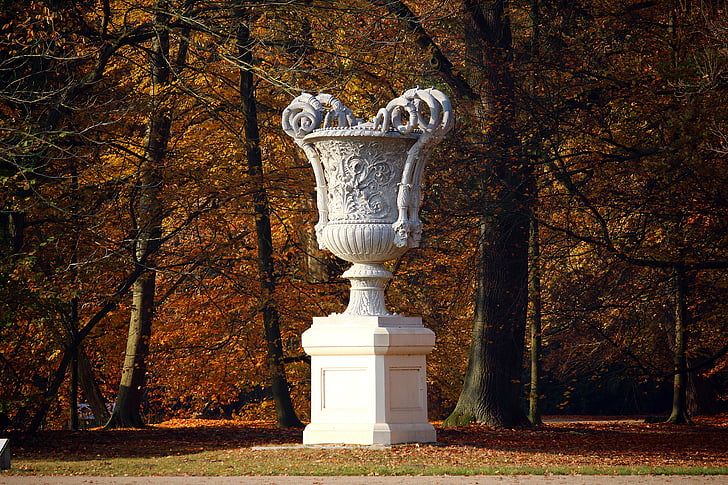 sochárstvo, Váza, Zámocký park, Ludwigslust parchim, pieskový kameň, zaujímavé miesta, jeseň