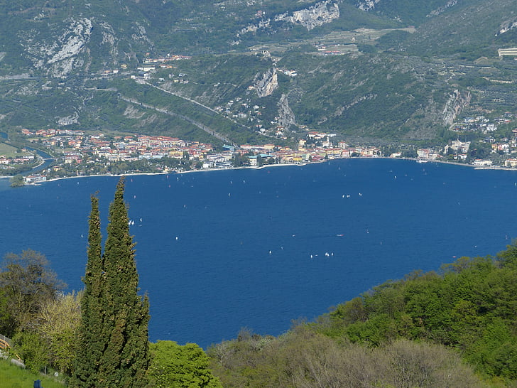Torbole, Lago di Garda, Sarca, jezero, řeka, surfař, voda