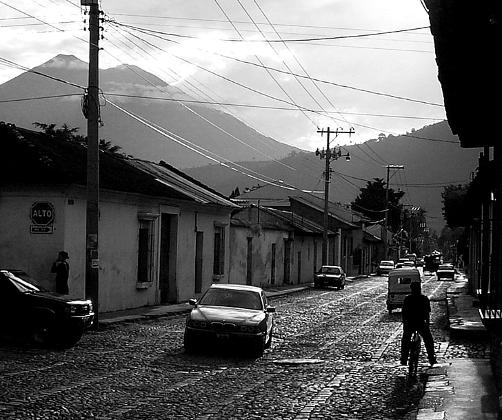 Antigua, Guatemala, Közép-Amerika, utazás, utca, macskaköves, város