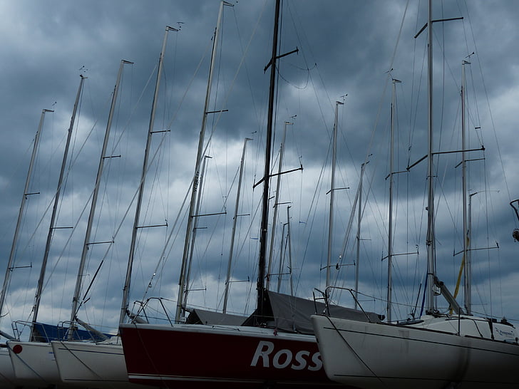 boats, port, sailing boats, masts, boat masts, sail masts, gloomy