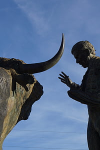 Statue, Bull, Mann, Stierkampf, Vic-fezensac, Schwarz, Himmel