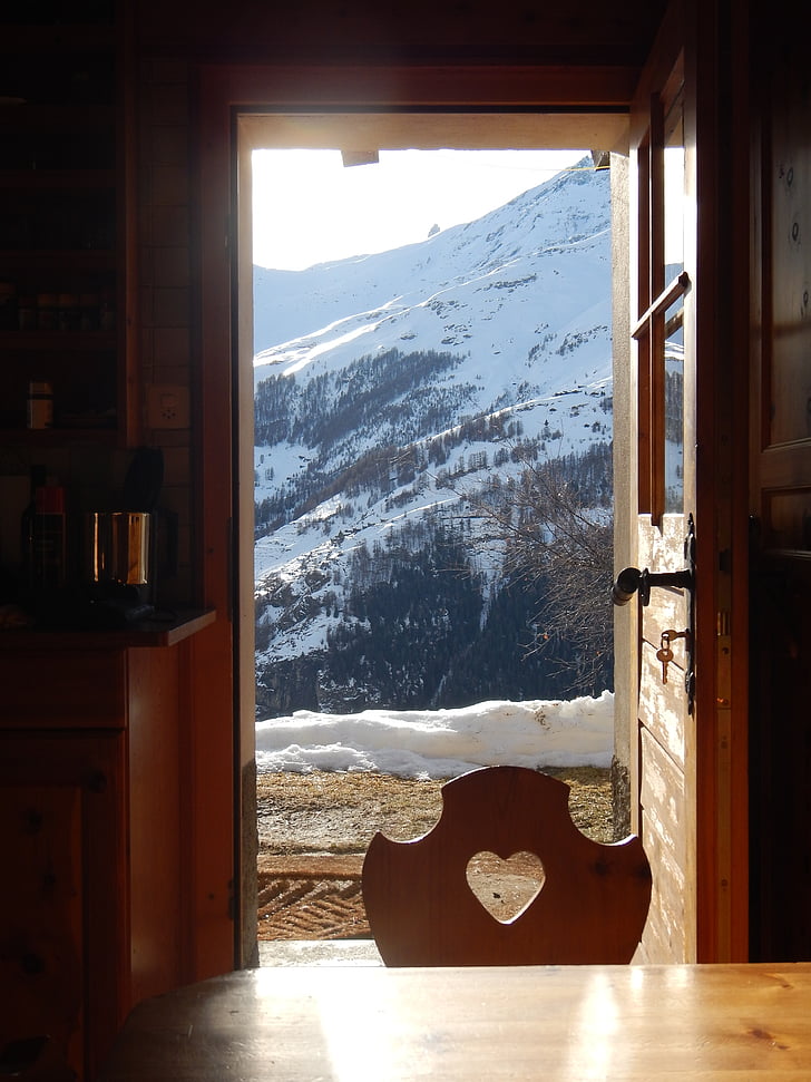 Swiss, Chalet, pemandangan, musim dingin