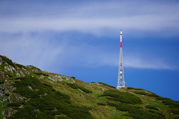 Torre de transmissió, enviar, muntanya, l'estació de, alpí, estació d'esquí