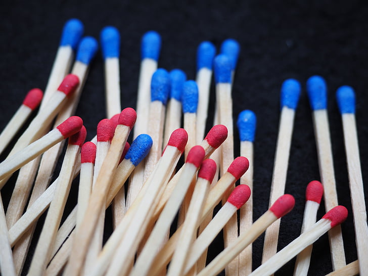 match head, blue, red, matches, kindle, sticks, sulfur