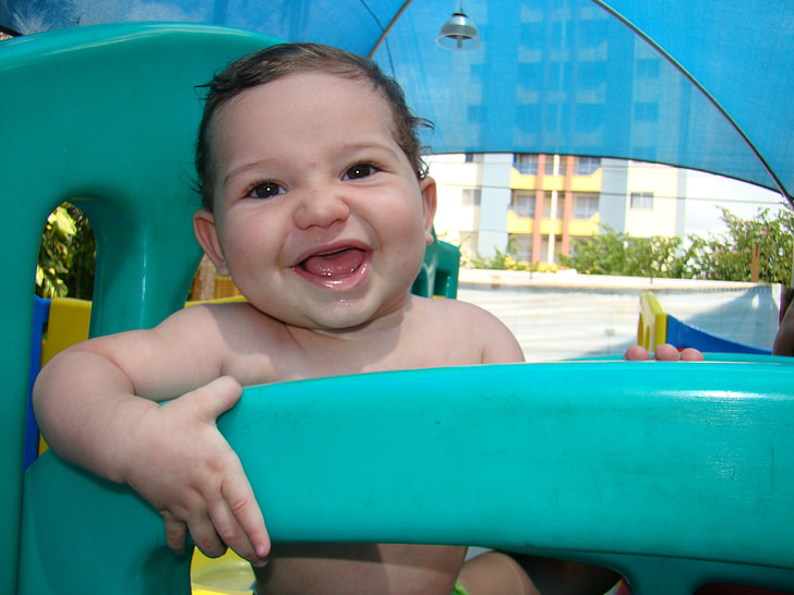 nadó, somrient, piscina, joguina, parc infantil