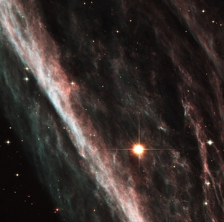potlood nevel, NGC 2736, sterrenbeeld vela, ruimte, kosmos, telescoop, NASA