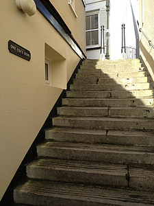 bir cox's adımları, sokak, Dartmouth, Devon, İngiltere