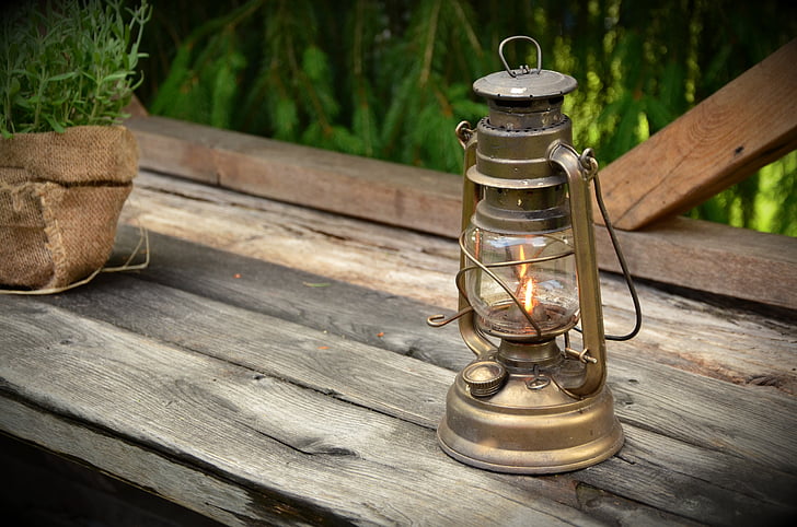 kerosene lamp, light, lamp, burner, lantern, lighting, shed light