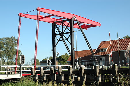 Bridge, vindbrygga, kanal, stålkonstruktion