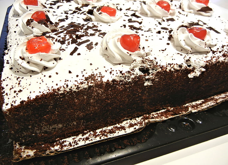 μαύρο δάσος κέικ, κεράσια, σοκολάτα, ψημένο