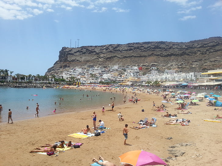 puerto de mogan, gran canaria, beach, sunbathing, sea, people, summer