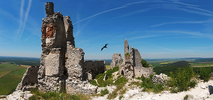 Château de Plavecký, les ruines, Château, Slovaquie