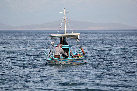 bateau, pêcheur, pêche, mer Égée, méditerranéenne, Grèce, Chios