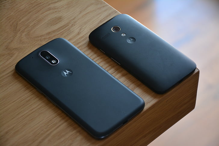 två, svart, Motorola, Android, smartphones, brun, trä
