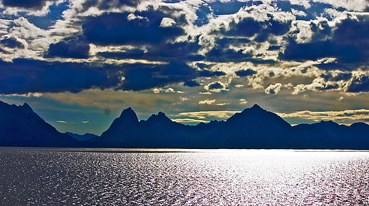 Лофотенские острова, Норвегия, Трумсё, Norge, облака, Гора, горы