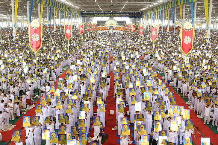 buddhists, crowd, meditate, people, thailand, wat, phra dhammakaya