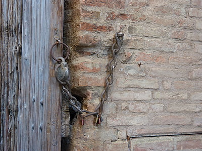 žabica, veriga, steno, vrata