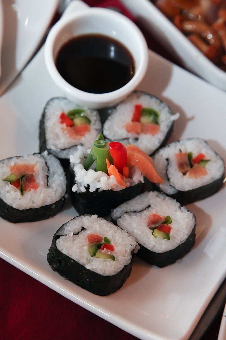 Sushi, Japanilainen Ravintola, kastike