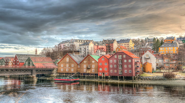Trondheim, Noorwegen, het platform, brug, kleurrijke, rivier, Europa