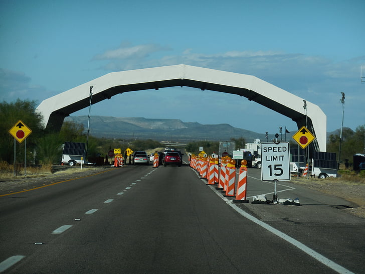 police des frontières, point de contrôle, signe, États-Unis, militaire, l’Interstate 19, Arizona