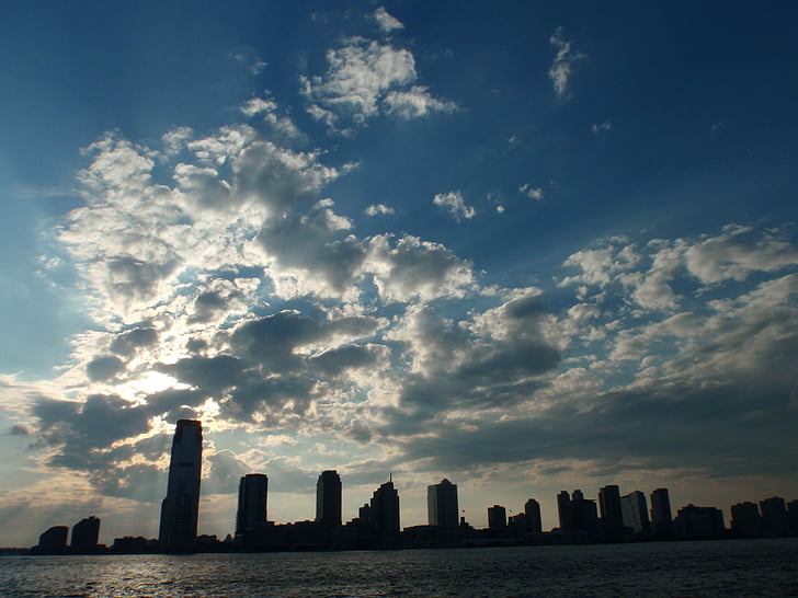 USA, oblaky, Mesto New york, Skyline, Spojené štáty americké, mrakodrap, budova