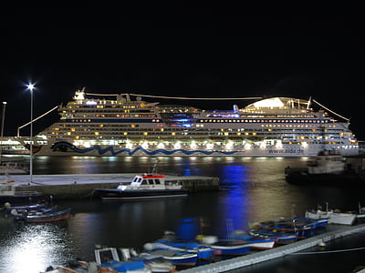 Aida, natt, belysning, cruiseskip