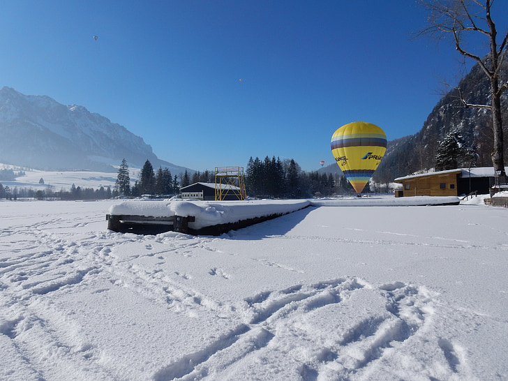алпийски, зимни, балон, горещ въздушен балон машинист, балон кацане, кацане, сняг