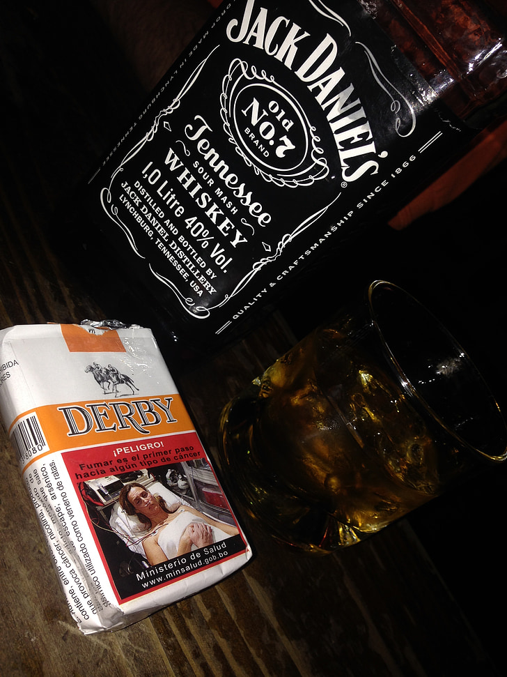 whisky, sigarer, drikke, svart