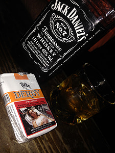 whisky, sigaren, drankje, zwart
