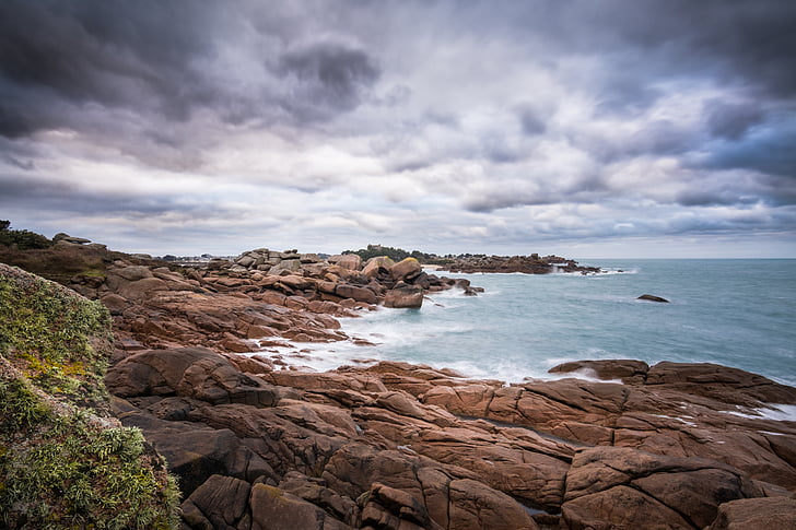 Brittany, Costa, rocce, spiaggia, vicino al mare, Manche, rosa