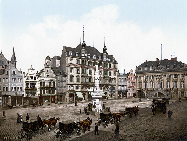 városháza, lovas kocsi, Bonn, 1900-ban, photochrom, piactér