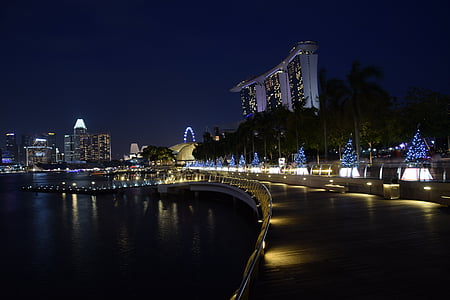Marina bay, Singapūra, krastmalu