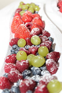 raisins, fraises, framboises, bleuets, fruits, fruits, alimentaire