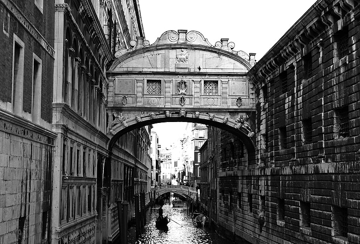 Bridge, Venice, màu đen và trắng