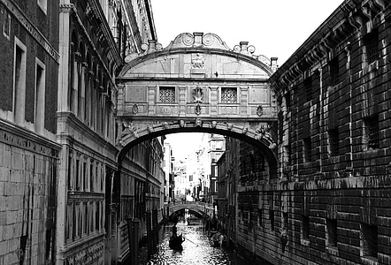 brug, Venetië, zwart-wit