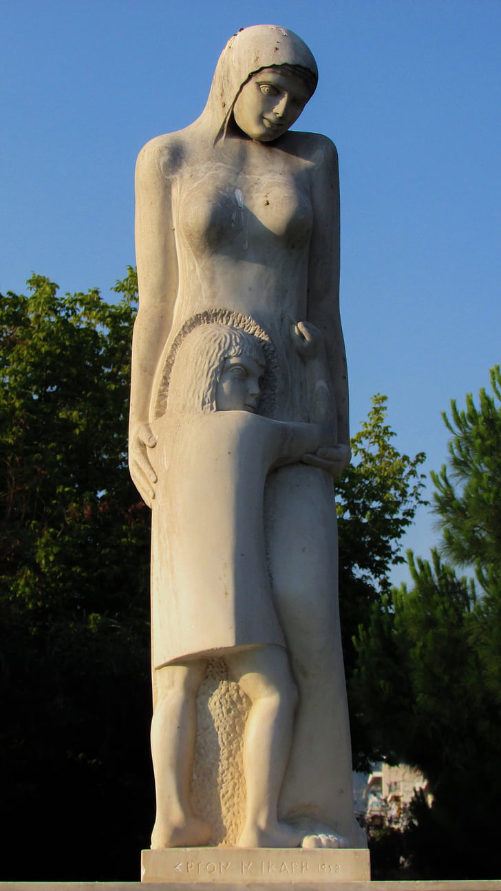motina, statula, parkas, skulptūra, Graikija, Volos, istorija
