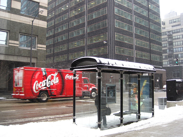 Bussipysäkki, lumi, koksi, Coca-Cola, ajoradan, talvi, bussi