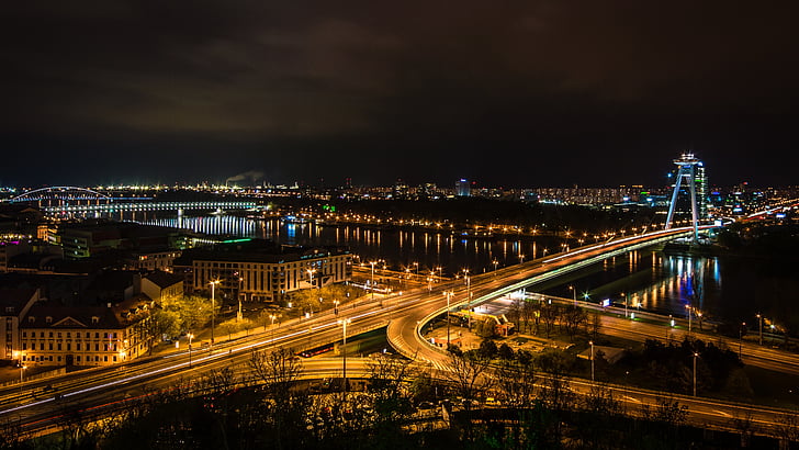 Bratislava, ville, Slovaquie, pont, rue, lumières, nuit