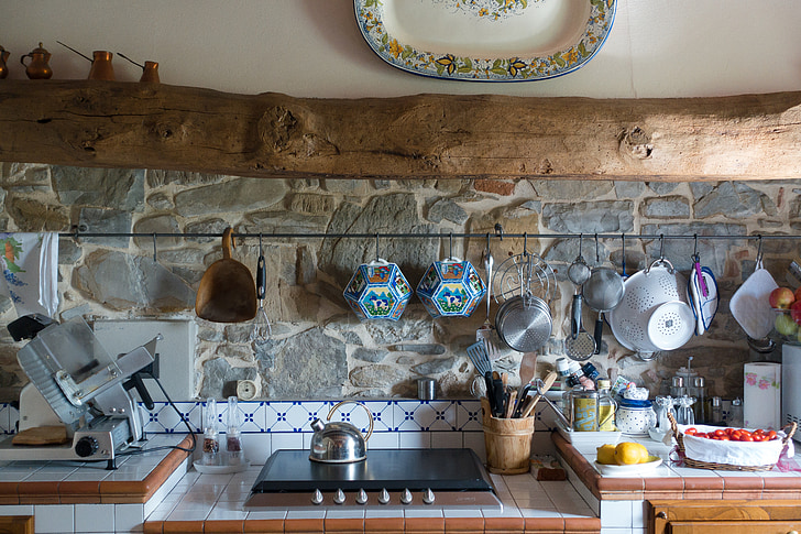 kitchen, tuscan, wooden beams, farmhouse, kitchen appliances, gas stove, lemon