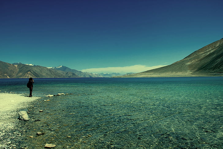 ladakh, india, tibet, lake, alone, a quiet