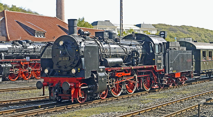 Locomotive a vapore, Museo ferroviario, Bochum-dahlhausen, operativa, treno passeggeri, Spingarda, prussiano